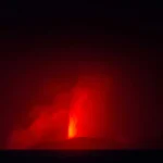 antarafoto-aktivitas-vulkanik-gunung-anak-krakatau-1788661856_1788662036